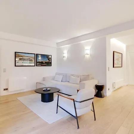 Appartamento Passy - Eiffel Tower - Amazing 2br With Garden *